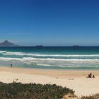 Blouberg - Bade, -und Surf-Strand mit Aussicht auf den Table Mountain...