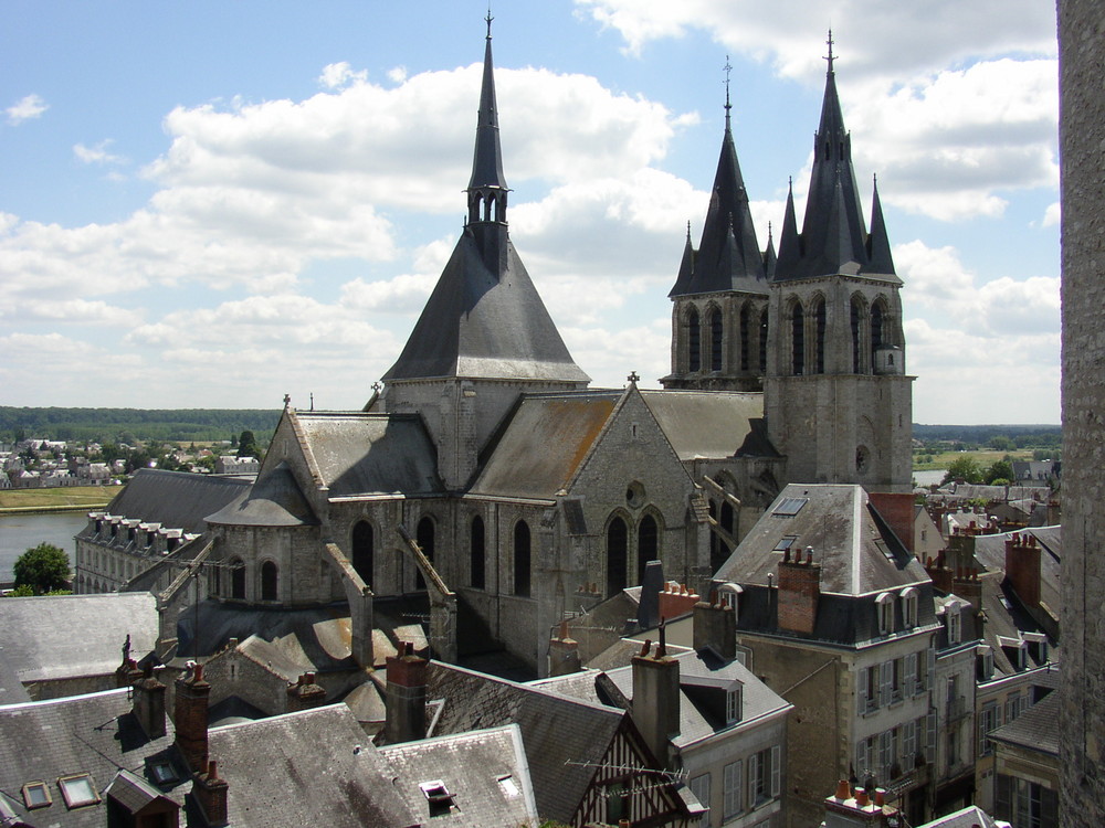 Blous, Eglise St. Nicolas