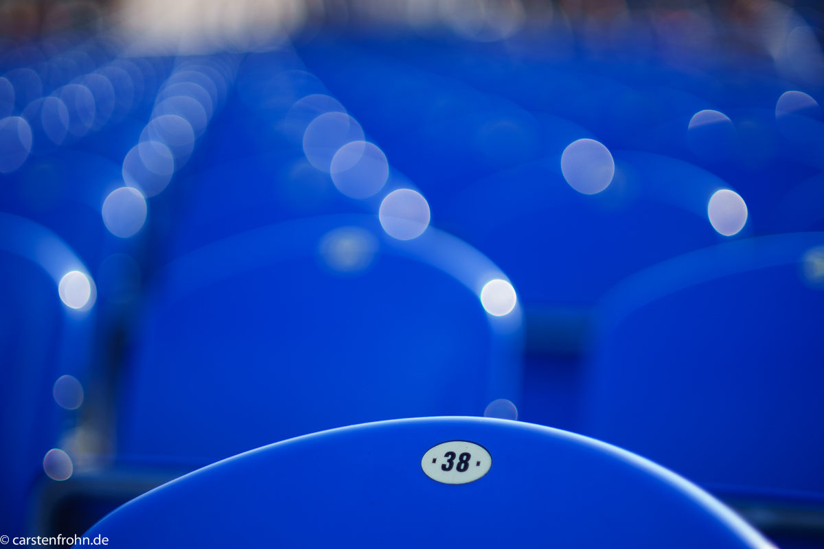 blue bokeh