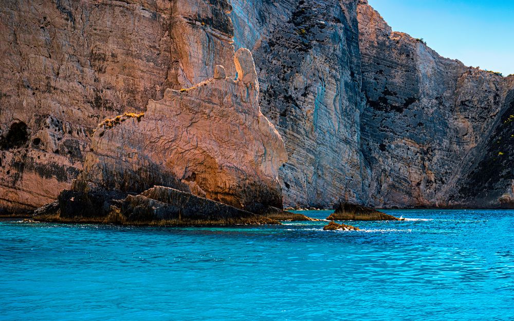 Blue Caves bei Porto Vromi