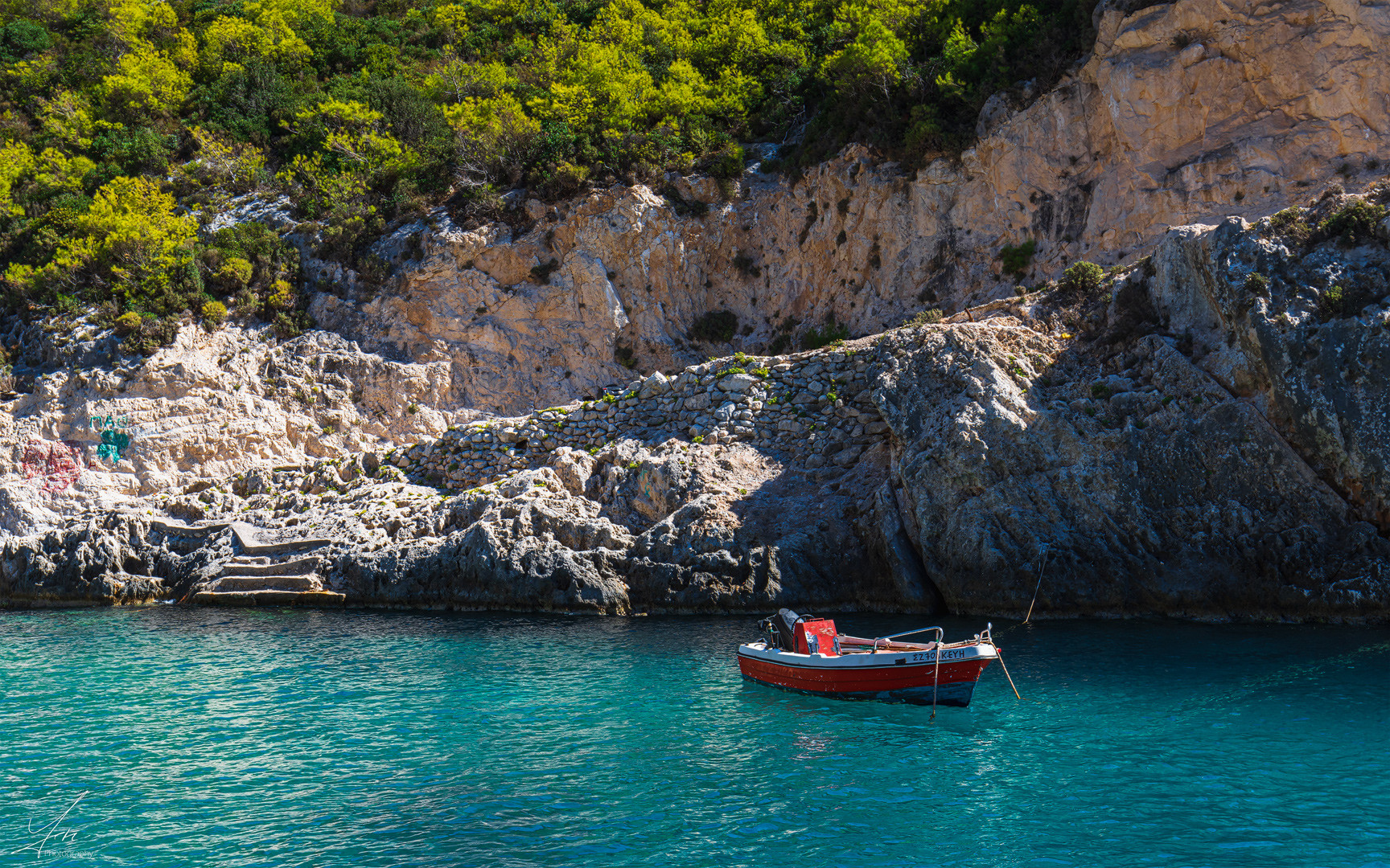 Blue Caves bei Porto Vromi