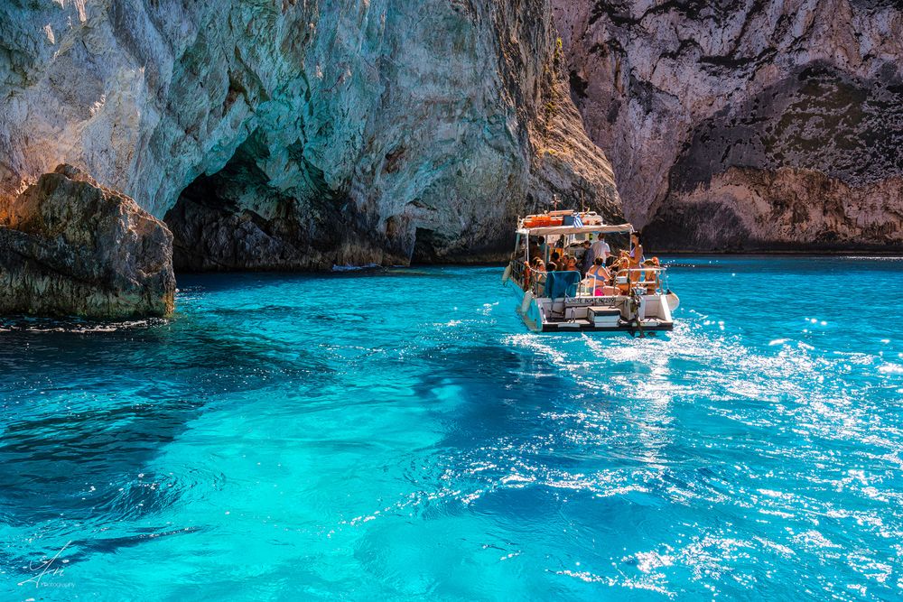 Blue Caves bei Porto Vromi