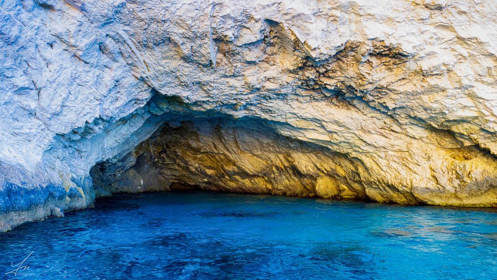 Blue Caves bei Porto Vromi