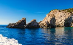 Blue Caves bei Porto Vromi