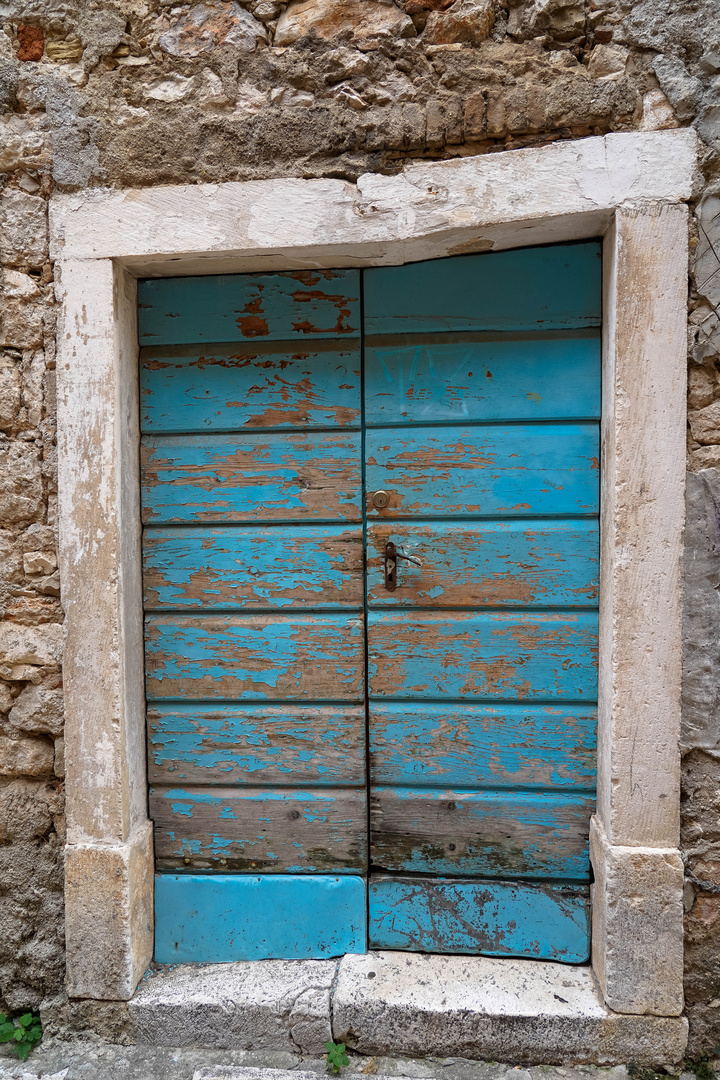 ..blue door..