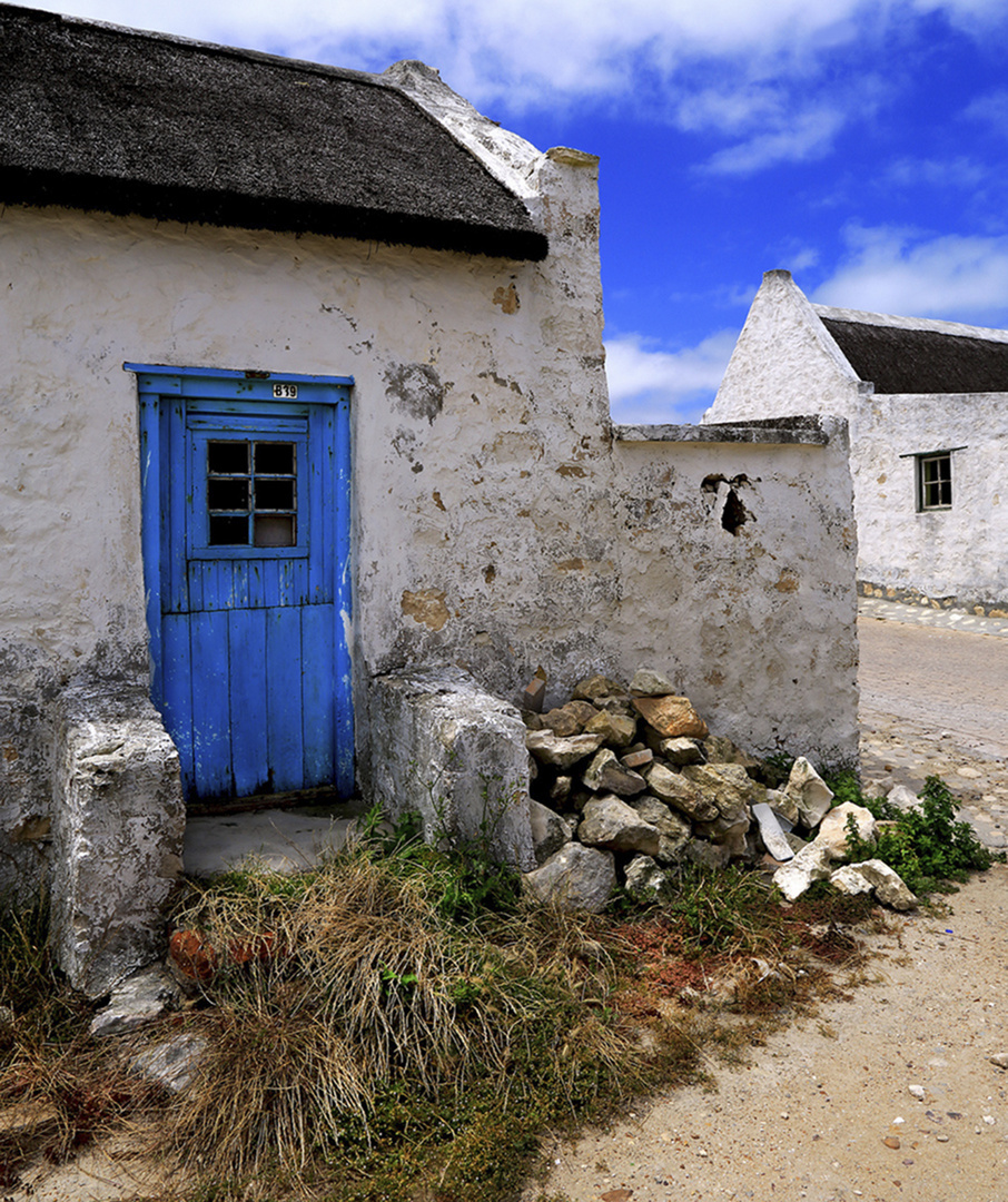 blue door