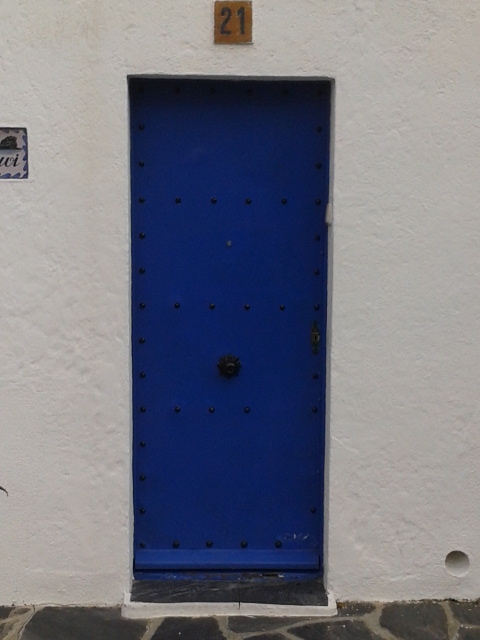 blue door