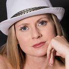 Blue eyes Beauty with a hat 