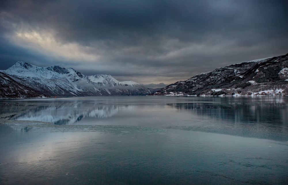 Blue hour @ 3 pm