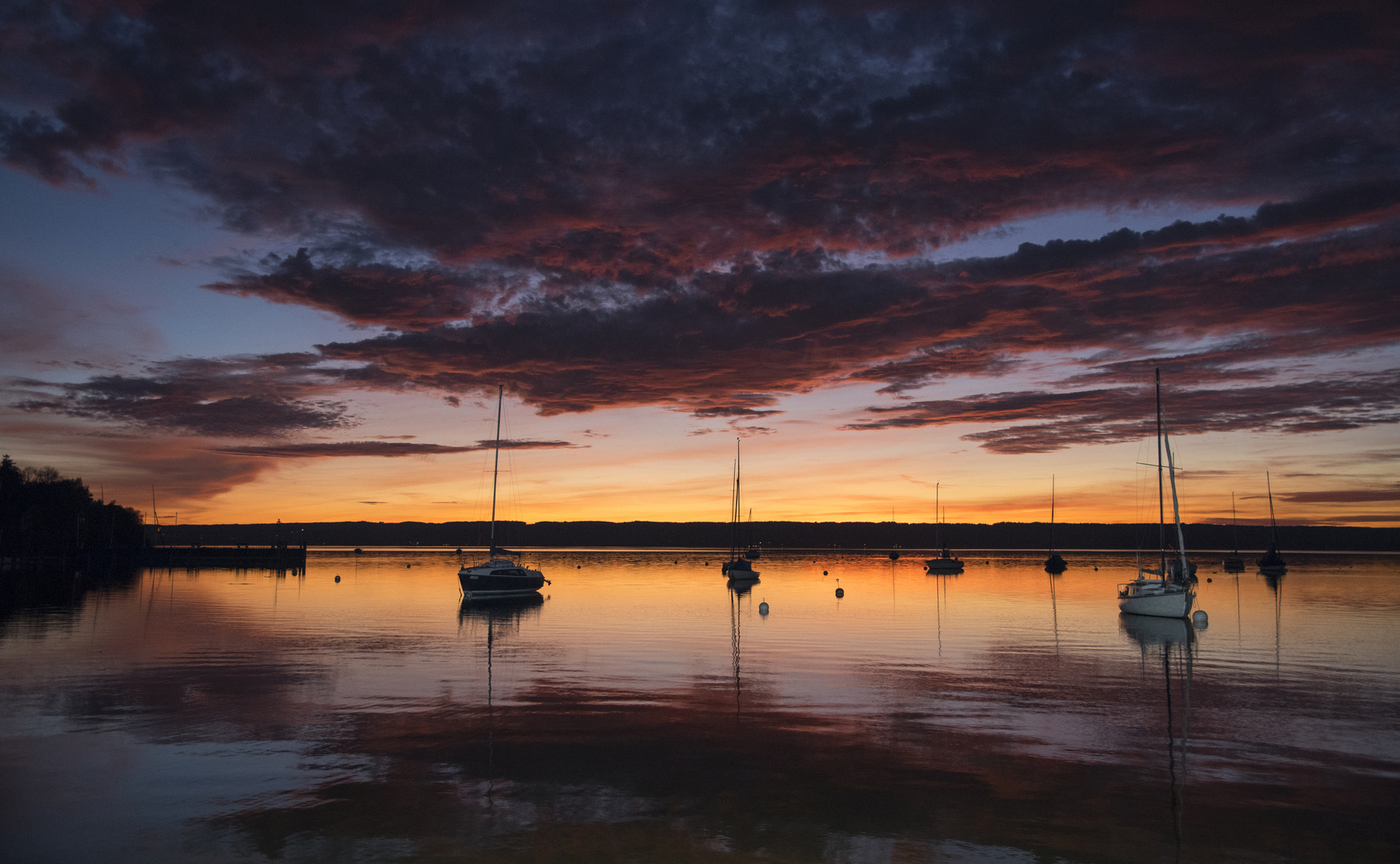 Blue hour at the Ammersee