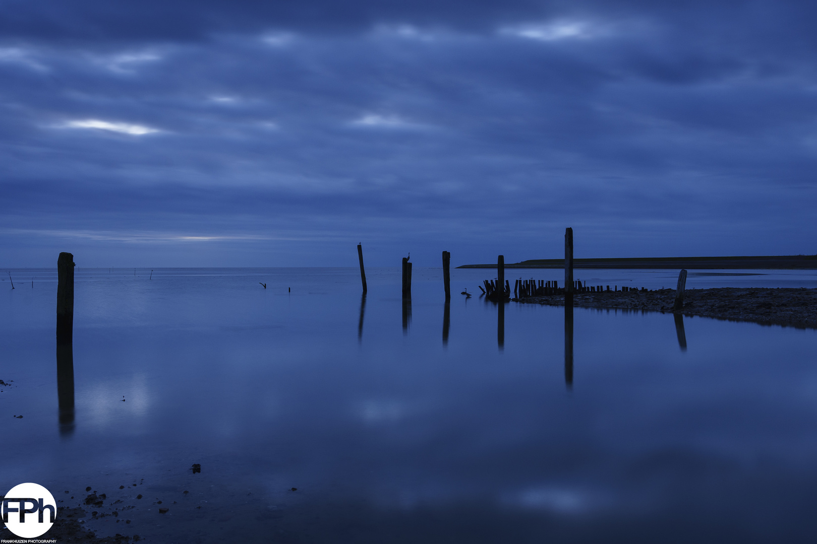 Blue hour at the Wadden Sea 