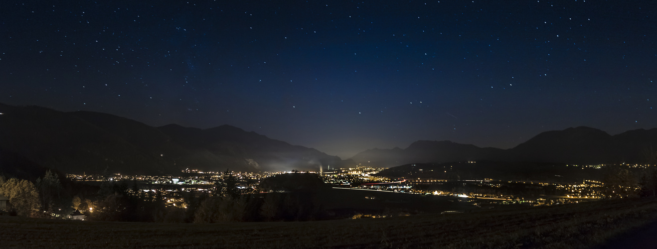 Blue Hour - Gemacht im Oktober 2015 // Wörgl in Tirol