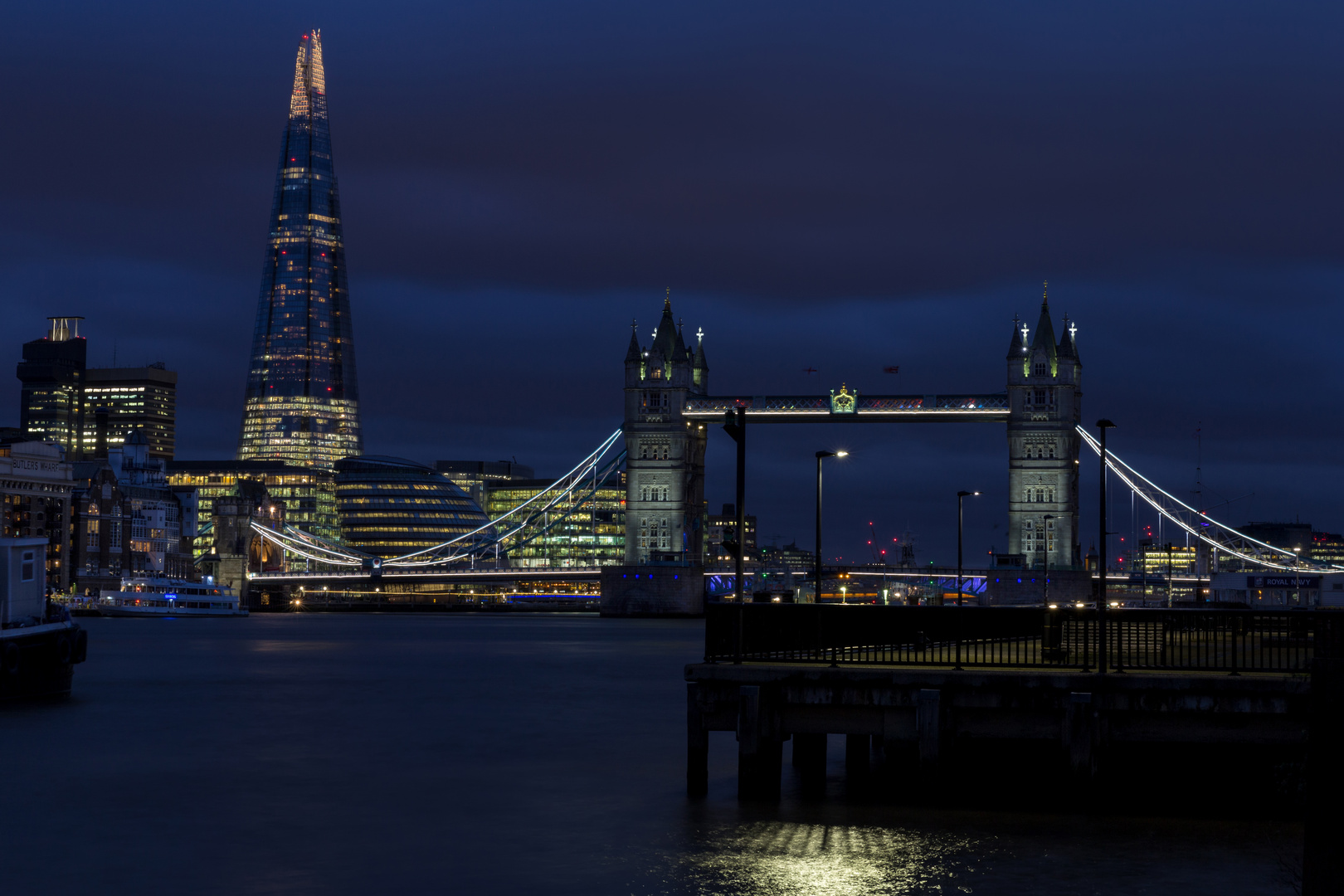 Blue hour in London