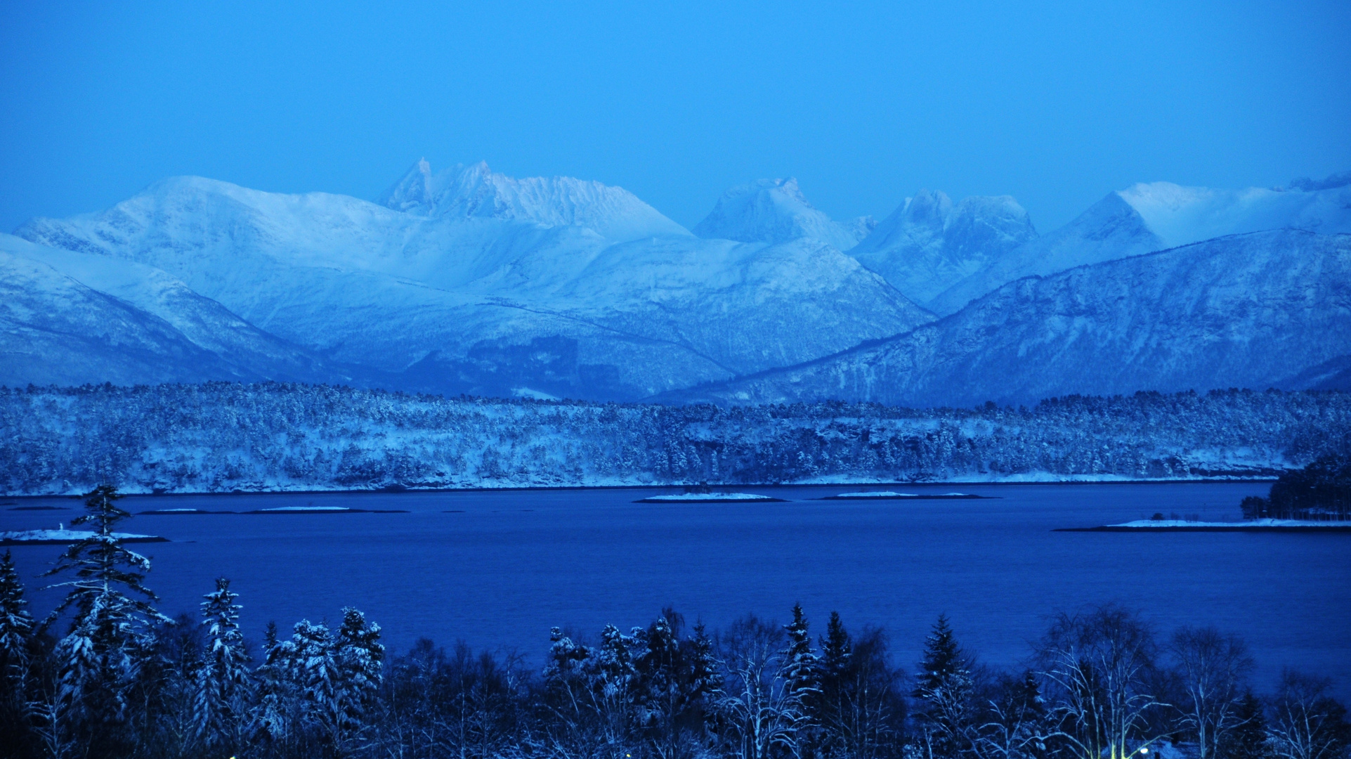 Blue Hour in Molde