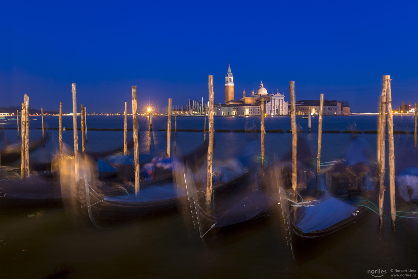 blue hour venice