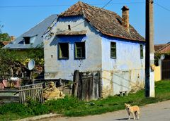 blue house in romania