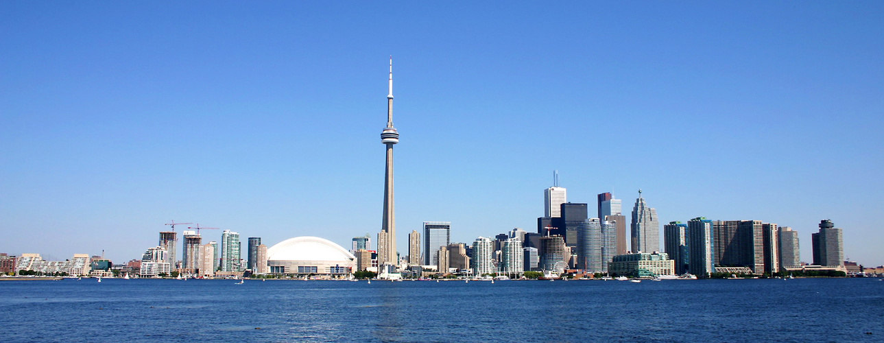 Blue in blue - Toronto Skyline