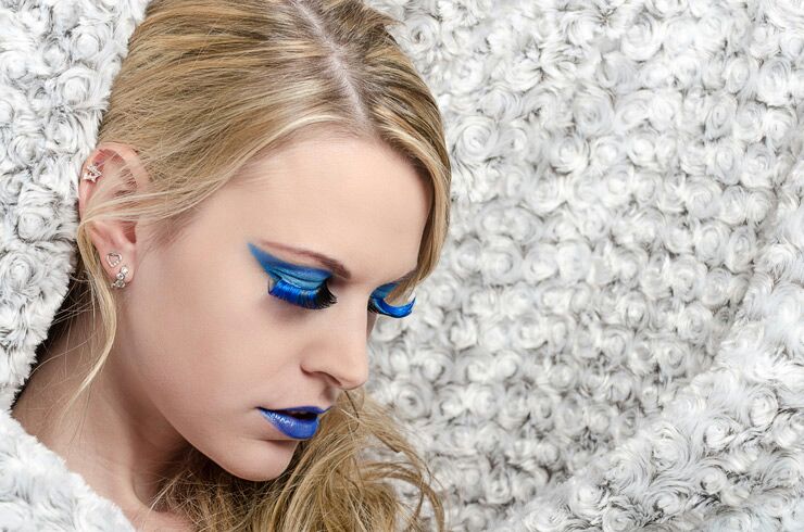 Blue Make Up