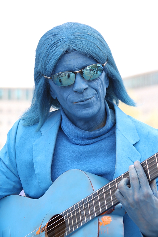 Blue-Man