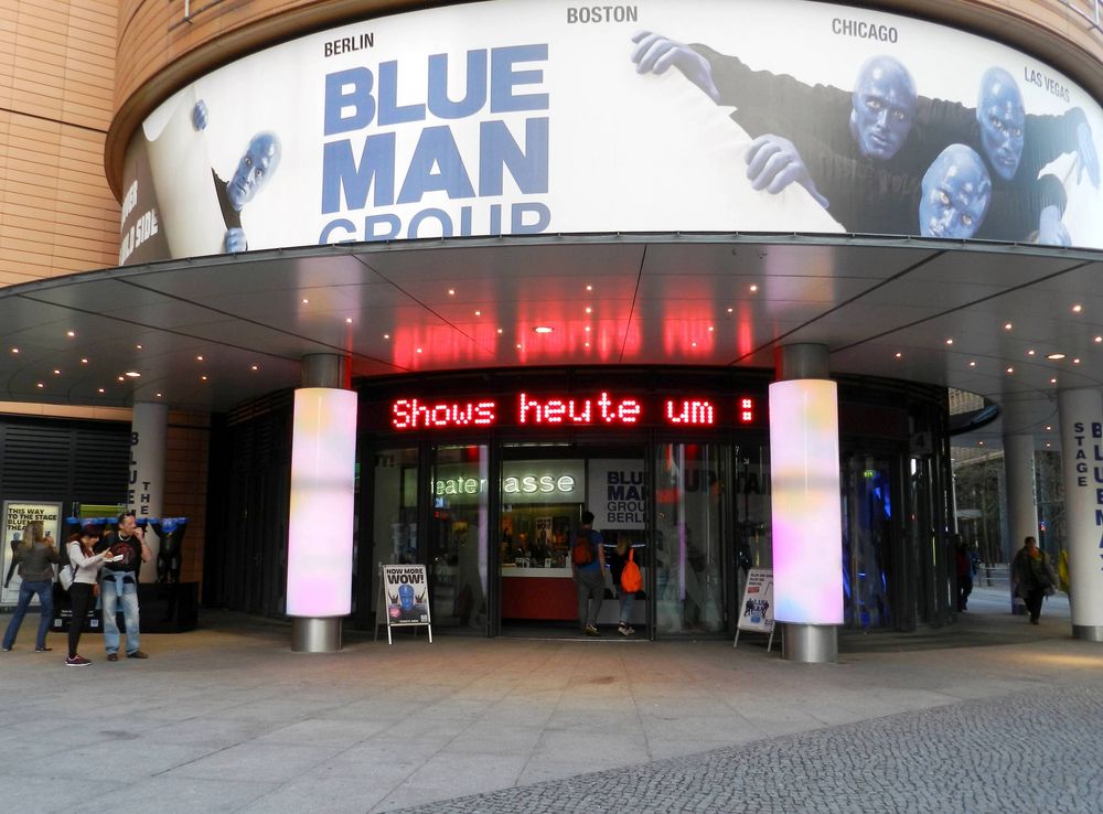 Blue Man Group ...