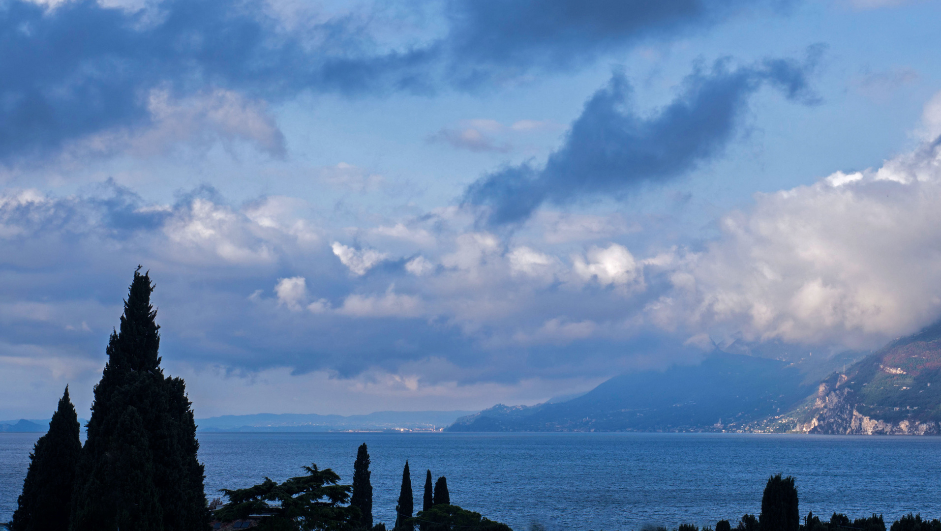 Blue Monday am Gardasee