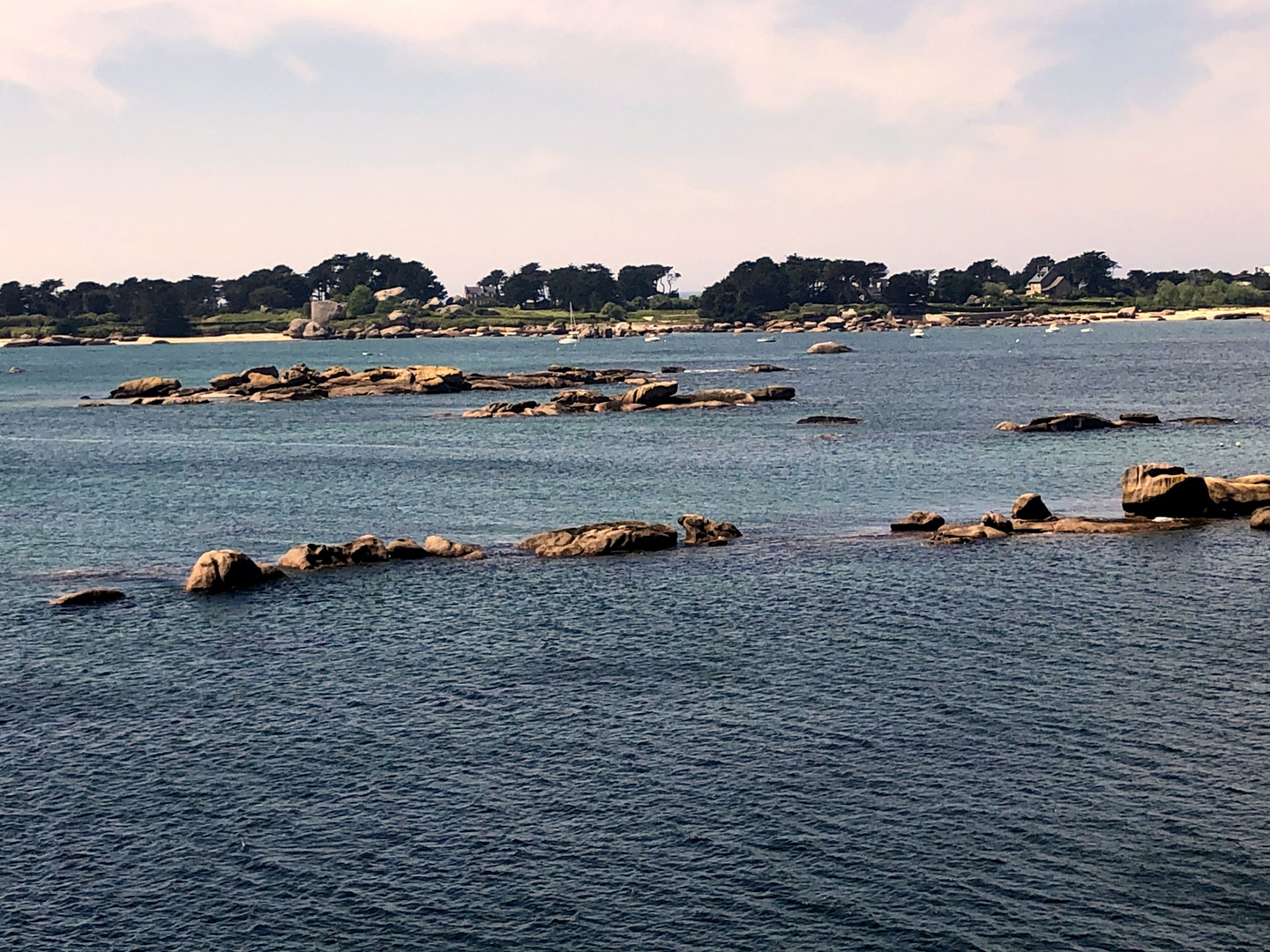 blue morbihan , golfe du morbihan, locmariaquer 