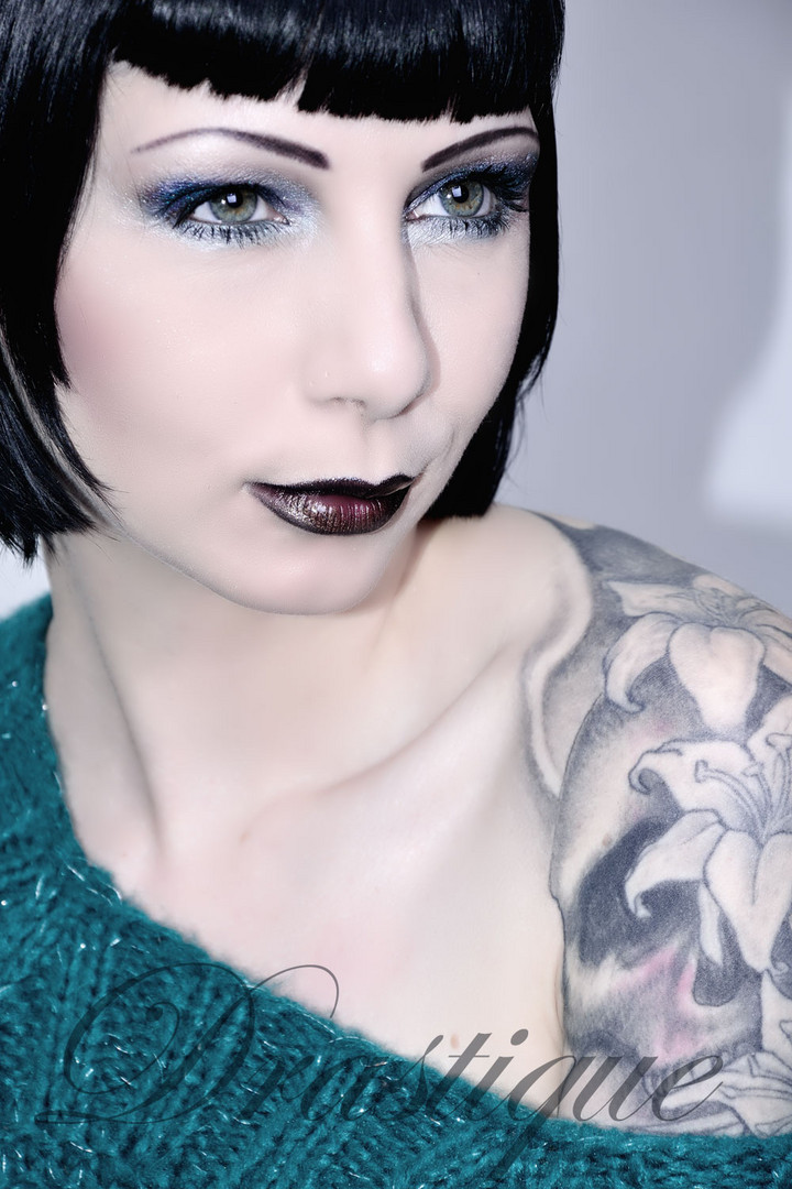 Blue Motion Foto & Bild | portrait, portrait frauen, akt Bilder auf ...