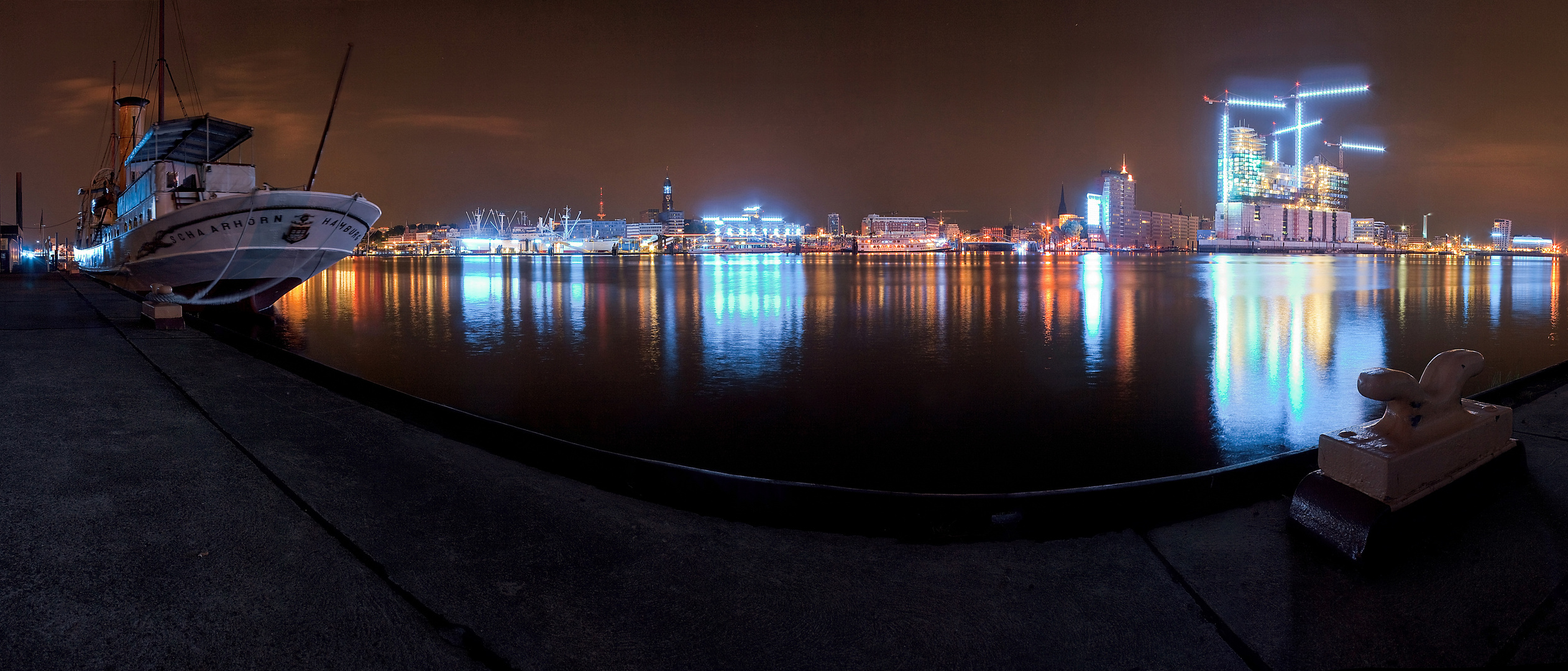 Blue Port 2010 Panorama