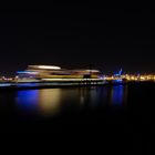 Blue Port 2012 vorbei fahrt eines Aida Schiffes