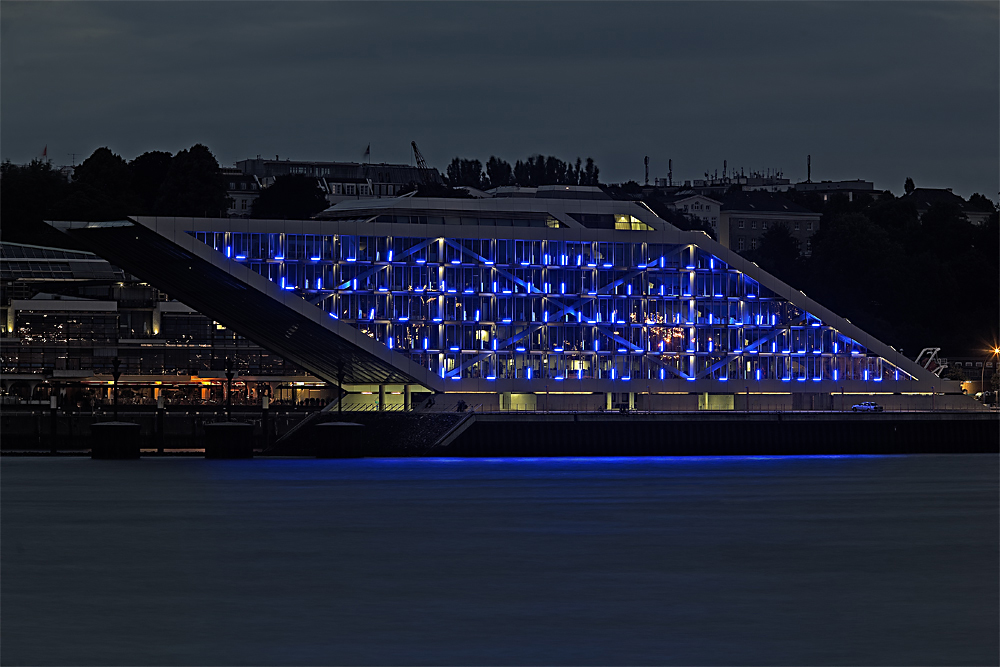 Blue Port - Dockland