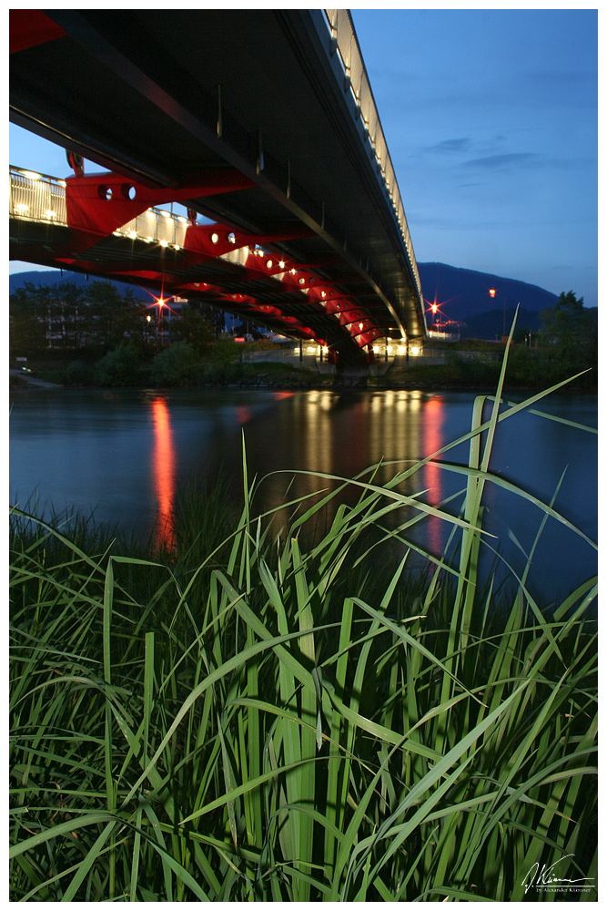 blue river red bridge