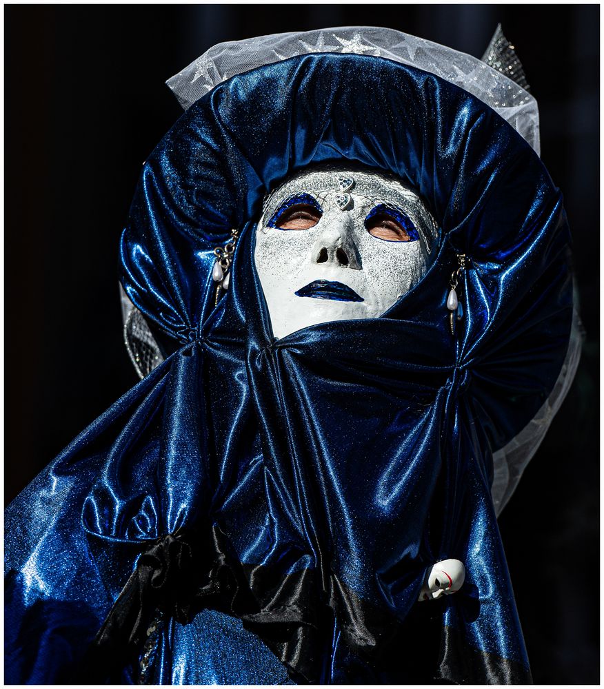 Blue - Shadow