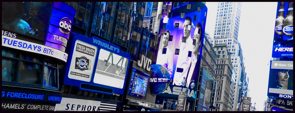 "Blue Times Square"