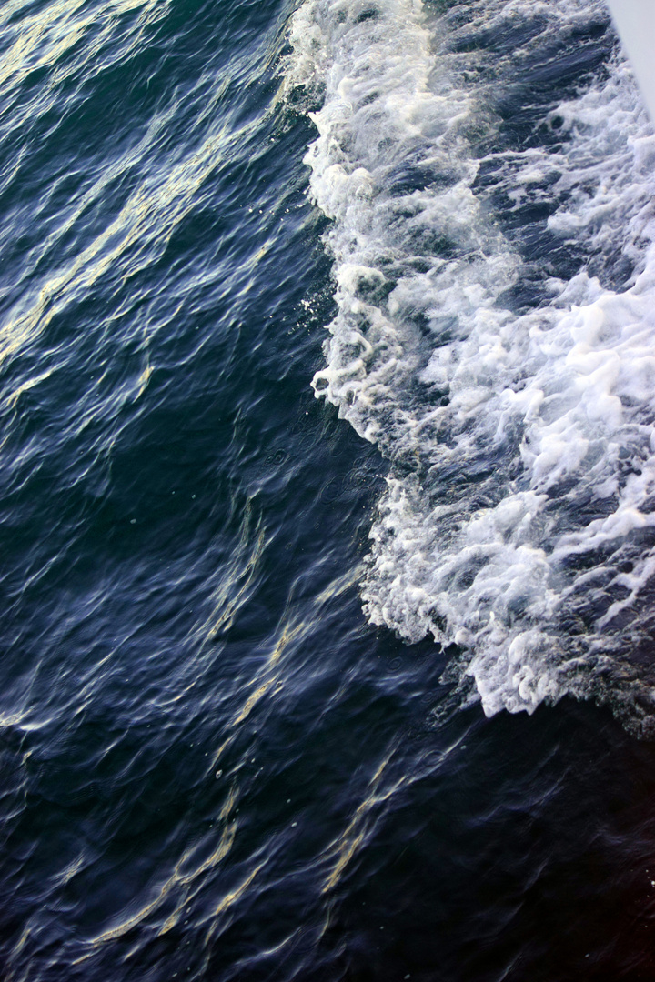 Blue Waves - Fresh Sea Breath 