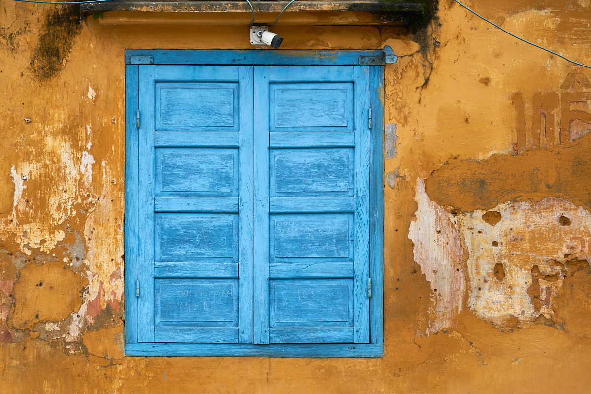 blue window