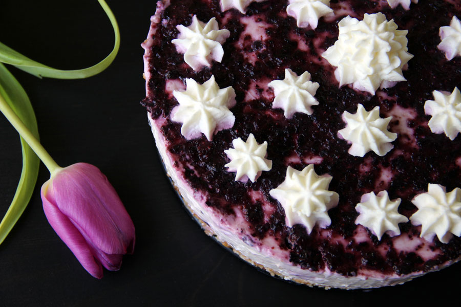 Blueberry-Cream-Cheesecake