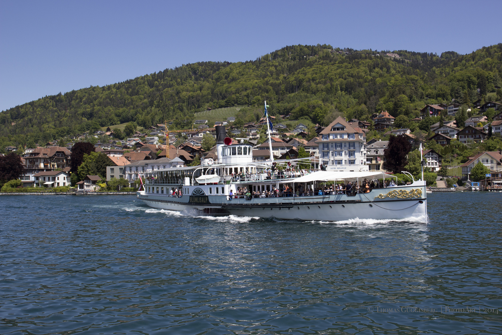 Blüemlisalp auf dem Thunersee