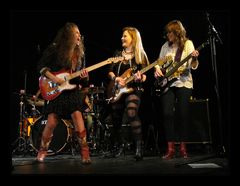 Blues Caravan 2015 : Girls with Guitars