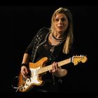 Blues Caravan 2015 : Girls with Guitars ( Eliana Cargnelutti )