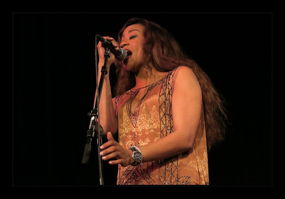 Blues Caravan 2016 : Blue Sisters - Tasha Taylor