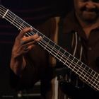 Bluesfest Gaildorf 2011 - Larry McCray - 7 - Sehnen wie Basssaiten