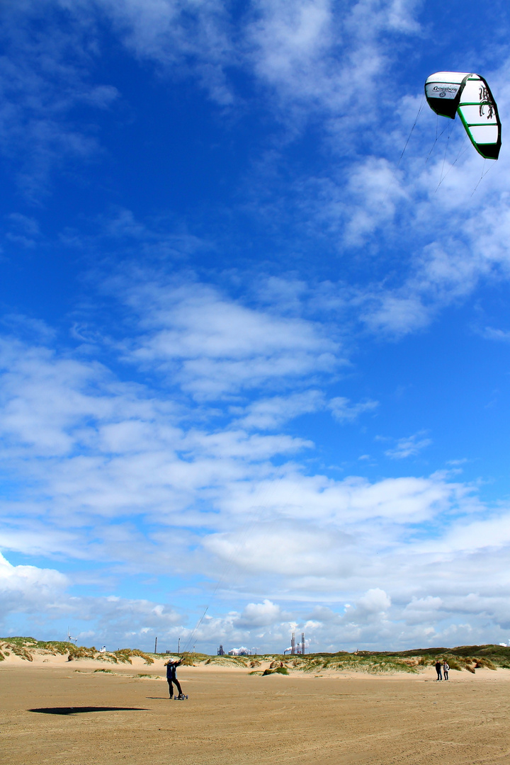 bluest sky for kitesurfing