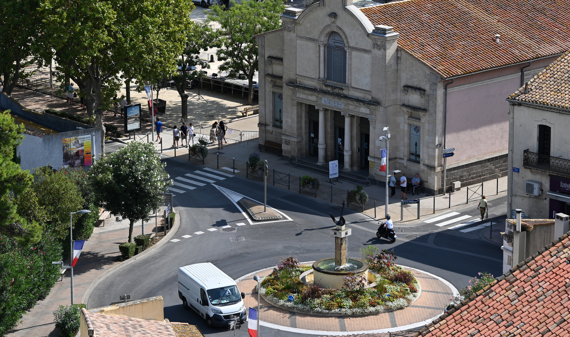 Blumen satt - Marre des fleurs