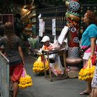 Blumen Verkauf vor Tempel