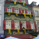 blumengeschmücktes Haus in Baden Baden 2005