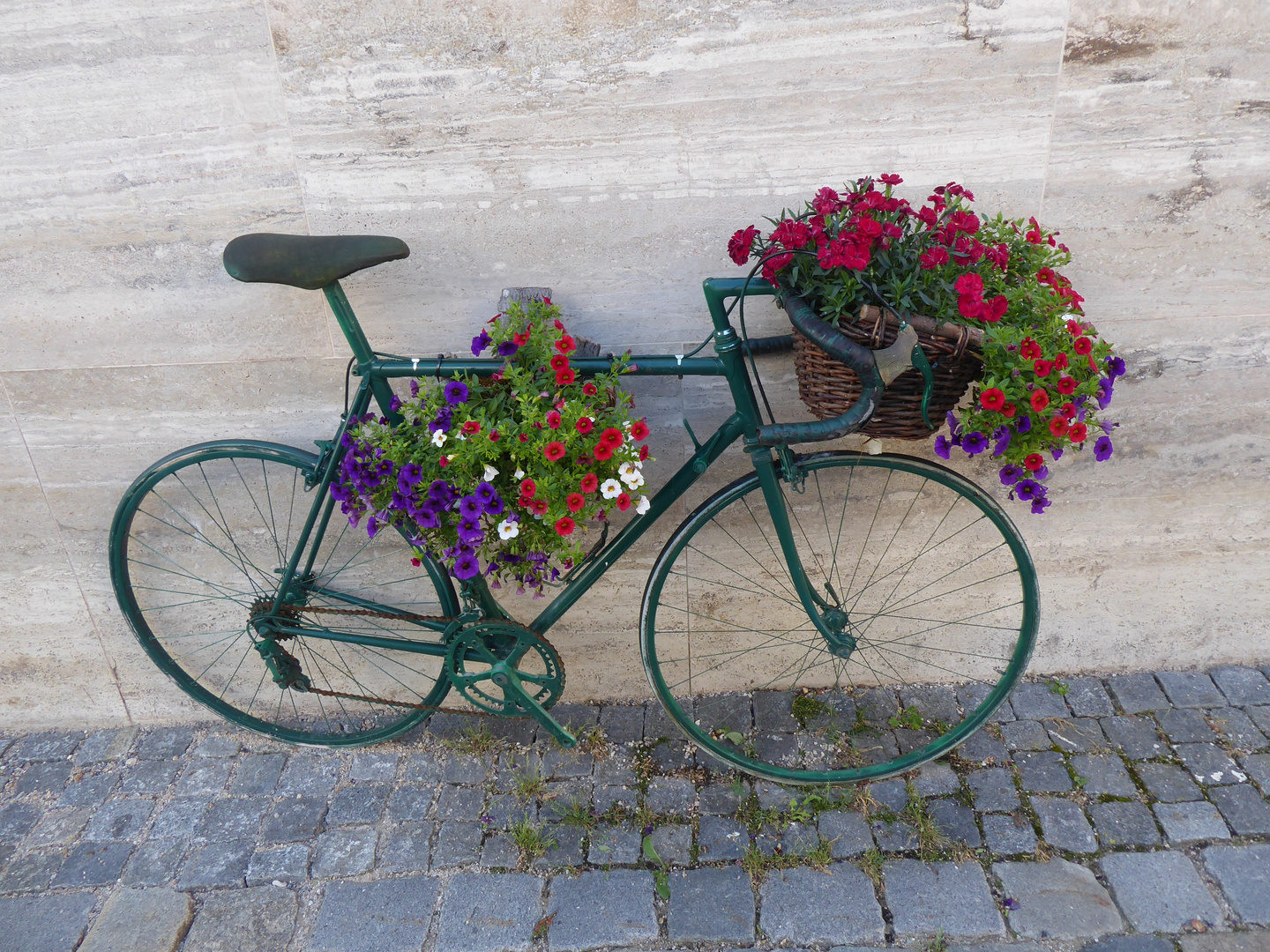 Blumenlieferung...