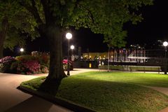 Blumenmolo bei Nacht - Hafenanlage Bregenz