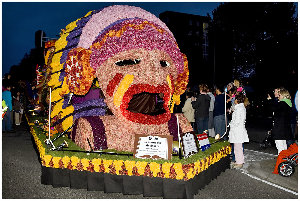 Blumenparade in Heemsteede, Motiv "der letze Mohikaner"