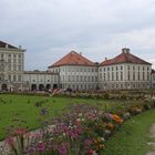 Blumenpracht vorm Nymphenburger Schloss.