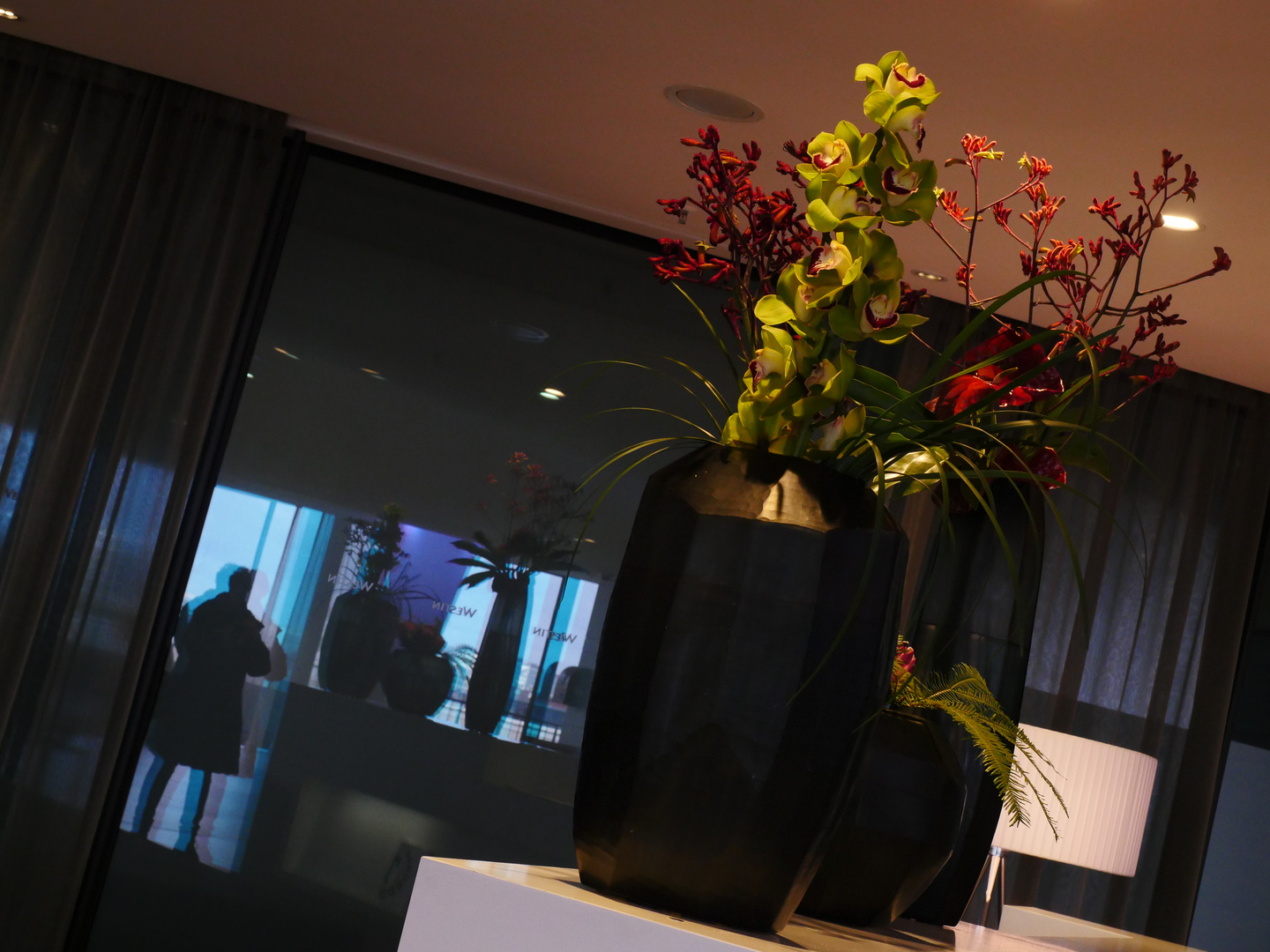 Blumenschmuck im Westin Hamburg... unbearbeitet